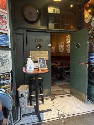 Latin American Club by null