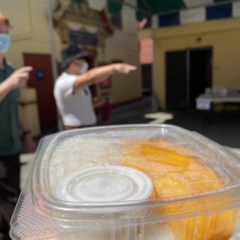 Wat Mongkolratanaram - Mango sticky rice - Thai Near Me - Berkeley, California Wat Mongkolratanaram - Mango sticky rice - Thai Near Me - Berkeley, California