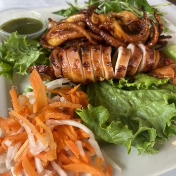 Bien Hen Restaurant - Grilled spicy squid - Seafood Near Me - Westminster, California