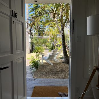 Laguna Beach Lodge - Lush little view from our front door! - Hotels Near Me - Laguna Beach, California Laguna Beach Lodge - Lush little view from our front door! - Hotels Near Me - Laguna Beach, California