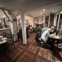 Crêperie Anne de Bretagne - Inside