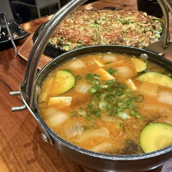 HanEuem - Seafood Green Onion Hot Plate Pancake & Prime Rib Meat Bean Paste Stew - Korean Near Me - Los Angeles, California HanEuem - Seafood Green Onion Hot Plate Pancake & Prime Rib Meat Bean Paste Stew - Korean Near Me - Los Angeles, California