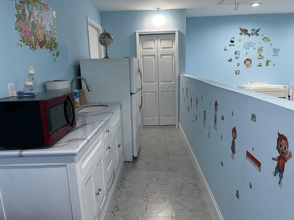 DNV Sunshine Home Daycare - childcare center in Naples, FL