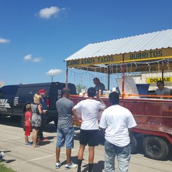 Los Angeles Chocolate Trailer - It gets crowded. Be patient and Wait. It's worth it!