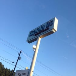 Captain D's