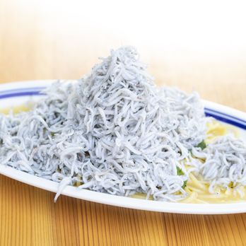 熱海渚町・おさかな丼屋ビストロ>