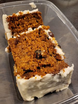 Lloyd's Carrot Cake by null