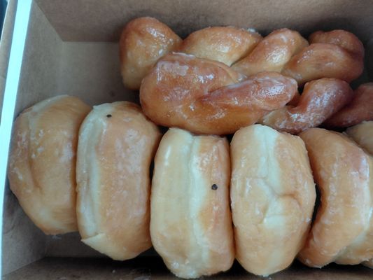 Southern Maid Donuts by null