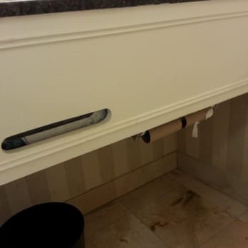 Hyatt Regency Savannah - Again Housekeeping doesn't do their job! - Hotels Near Me - Savannah, Georgia Hyatt Regency Savannah - Again Housekeeping doesn't do their job! - Hotels Near Me - Savannah, Georgia