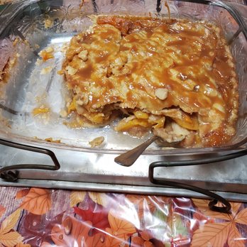 Bonnie's Best Bakes - Peach Cobbler - Desserts Near Me - Rancho Dominguez, California