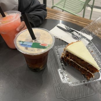 Sweets Talk - Tropical pineapple boba and watermelon slushy with a slice of carrot cake - Bubble Tea Near Me - West Hollywood, California Sweets Talk - Tropical pineapple boba and watermelon slushy with a slice of carrot cake - Bubble Tea Near Me - West Hollywood, California