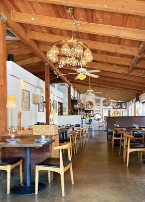 CreoLa Bistro by null