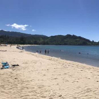 Hanalei Bay Beach - Sand and sun - Beaches Near Me Hanalei Bay Beach - Sand and sun - Beaches Near Me