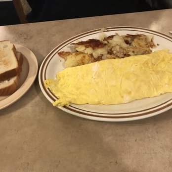 Mac's Restaurant - Cheese omelet and hash browns with toast. Just the was dad likes them! Perfectly cooked - Diners Near Me - Park Ridge, Illinois
