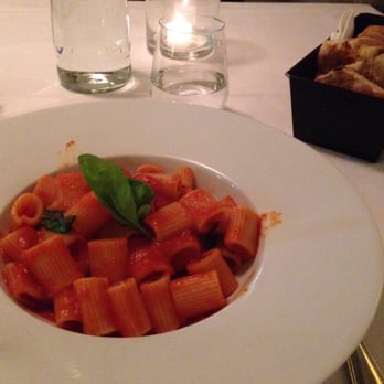 Target - Tomato and basil pasta - Italian Near Me - Rome, RM