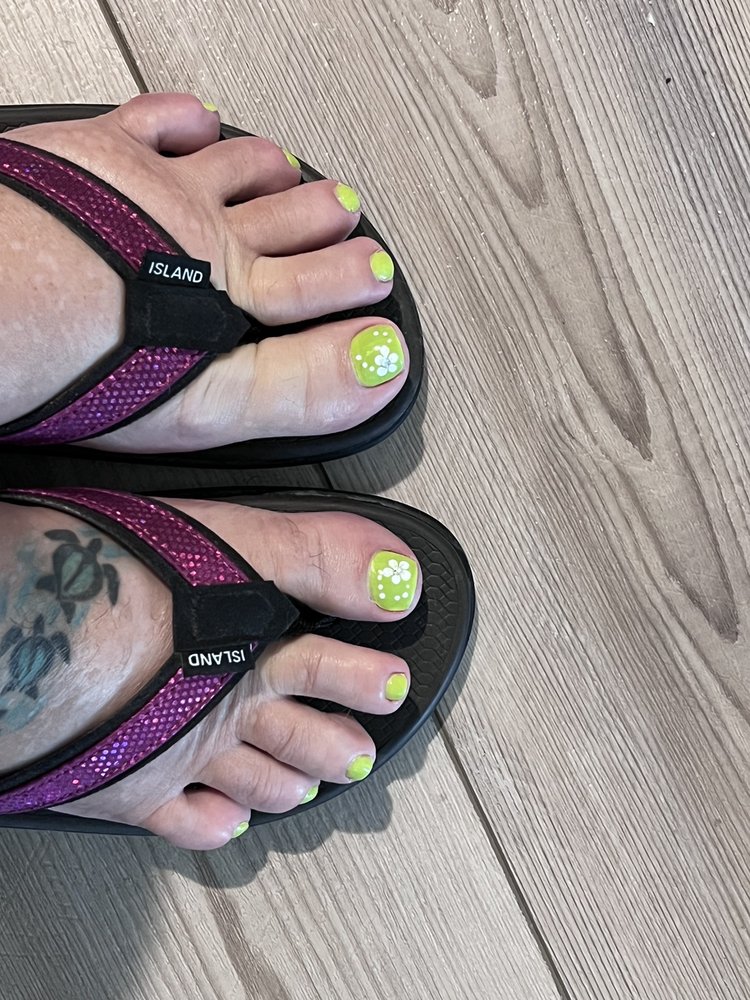 PRO NAILS Updated September 2024 125 Photos & 58 Reviews 4500