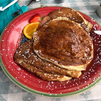 2 Cats Bar Harbor - Blueberry Pancakes - Coffee & Tea Near Me - Bar Harbor, Maine 2 Cats Bar Harbor - Blueberry Pancakes - Coffee & Tea Near Me - Bar Harbor, Maine