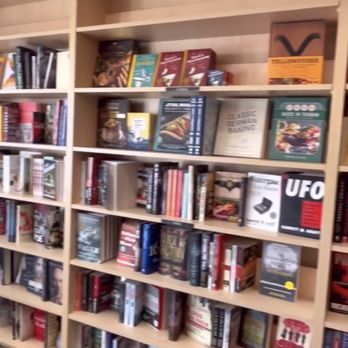 The Stacks Bookstore - Bookstores Near Me - Savannah, Georgia