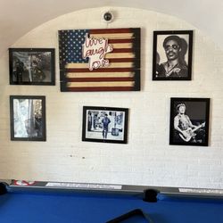 Le Blast - Upstairs Wall Decor