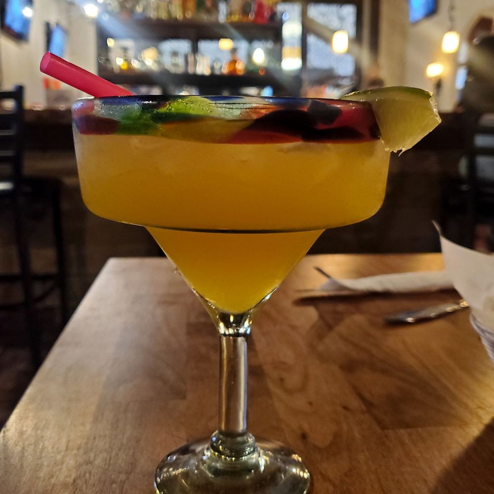 Los Pepe’s - Peach Margarita - Mexican Near Me - Vancouver, Washington