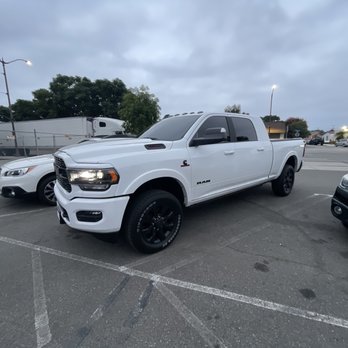 Cerritos Dodge Chrysler Jeep RAM - Dodge ram 2500 night edition - Car Dealers Near Me - Cerritos, California Cerritos Dodge Chrysler Jeep RAM - Dodge ram 2500 night edition - Car Dealers Near Me - Cerritos, California
