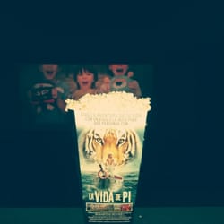 Cines ABC - Disfrutando de una buena película :)