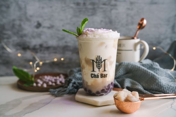 M Chá Bar (Hwy400 & Rutherford) by null