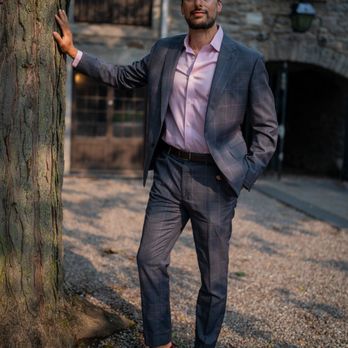 Suitablee - Bespoke Clothing Near Me - Montreal, Quebec