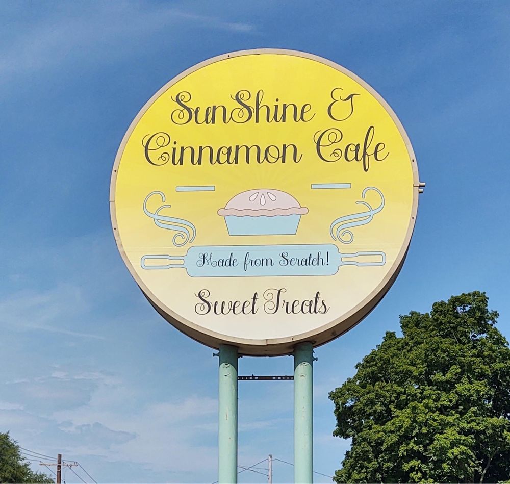 Sunshine and Cinnamon Cafe Logo