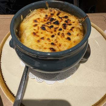 La Jacobine - French Onion Soup - Tea Rooms Near Me - Paris, 75 La Jacobine - French Onion Soup - Tea Rooms Near Me - Paris, 75