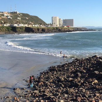 Baja Border Tours - Lunch stop in fishing village - Bus Tours Near Me