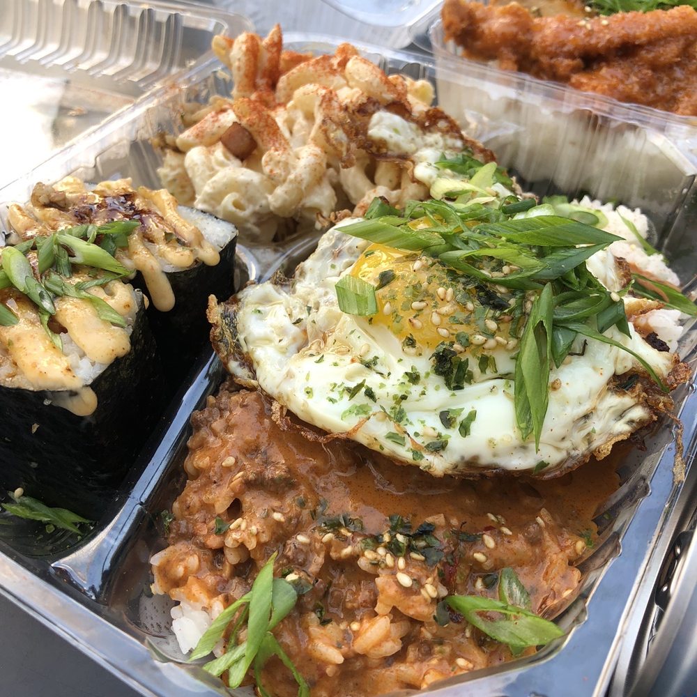 Shootz - Loco Moco - Hawaiian Near Me - Stanton, California