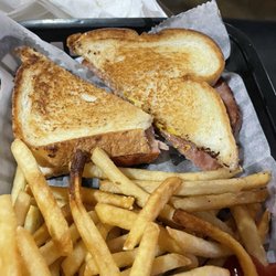 Shakerag Bar & Grill - Hot Ham and cheese & shoe string fries