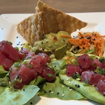Rhythm On Monroe - Tuna poke - American Near Me - Huntsville, Alabama