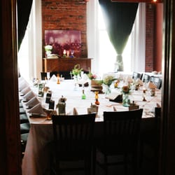 Oliver House - The Fireside Room decorated for a rehearsal dinner.