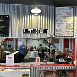 Petty Pit Stop - Counter where you order.