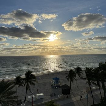 Hollywood Beach Marriott - Hotels Near Me - Hollywood, Florida Hollywood Beach Marriott - Hotels Near Me - Hollywood, Florida