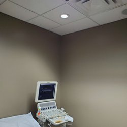 Dearborn Cardiology - Echo room