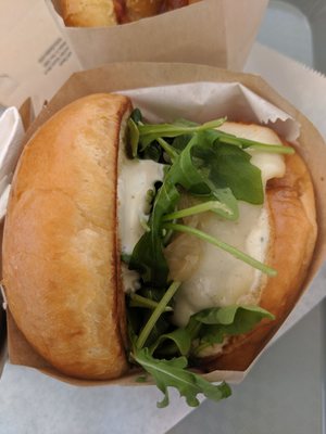 Vaka Burger by null