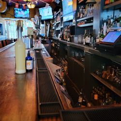 Doc Watson's - Quiet bar before the rush