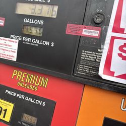 7 minutes to get 3 gallons ? Come on