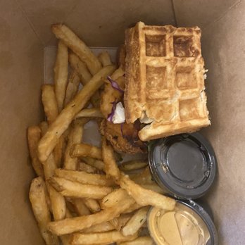 Bourbon Highway - Chicken and waffles - Cocktail Bars Near Me - Walnut Creek, California Bourbon Highway - Chicken and waffles - Cocktail Bars Near Me - Walnut Creek, California