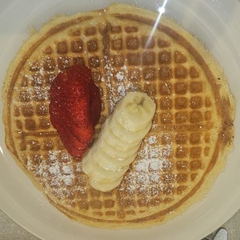 Oceanview Diner - Waffles with fresh fruit - Sandwiches Near Me - Berkeley, California