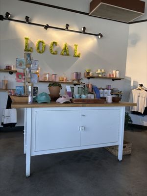 Local Grind Coffee + Cafe by null