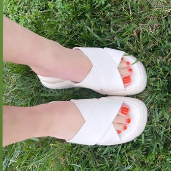 Sunflower Nails - Pedicure done with Nancy - Nail Salons Near Me - Alexandria, Virginia Sunflower Nails - Pedicure done with Nancy - Nail Salons Near Me - Alexandria, Virginia
