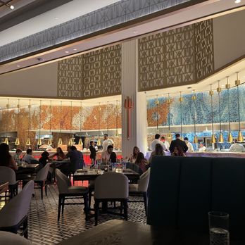 Gordon Ramsay Hell's Kitchen - Dining Room - New American Near Me - Miami, Florida