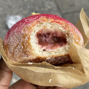 La Cabra - Raspberry bun - Bakeries Near Me - New York, New York La Cabra - Raspberry bun - Bakeries Near Me - New York, New York