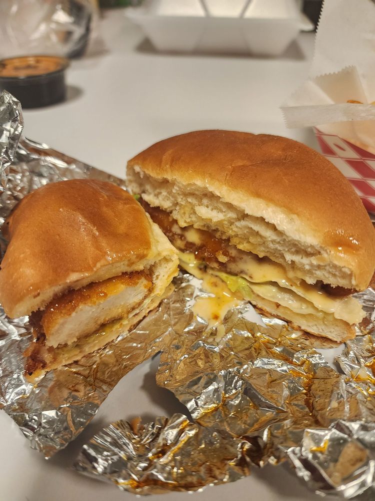 SMASH N BURGER Updated August 2024 13 Photos & 14 Reviews 625