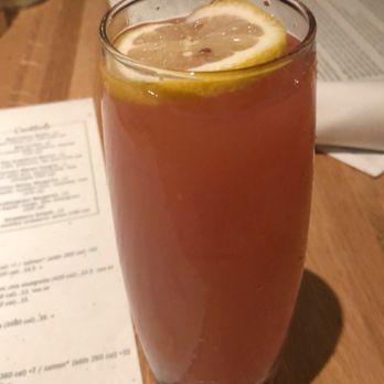 True Food Kitchen - Watermelon lemonade. A must order - Vegetarian Near Me - Pasadena, California True Food Kitchen - Watermelon lemonade. A must order - Vegetarian Near Me - Pasadena, California
