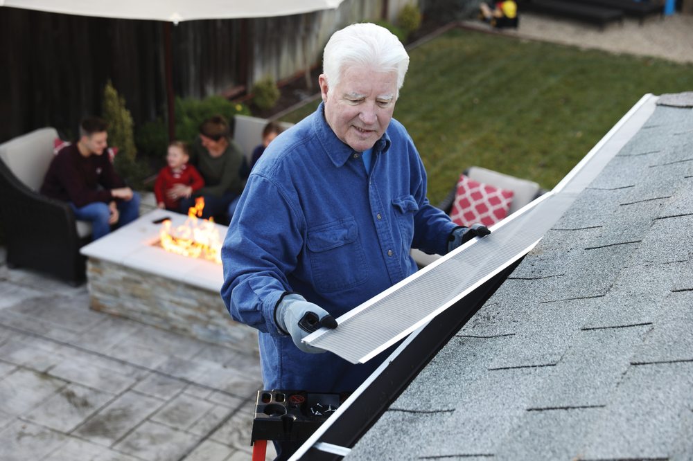 Slide of Gutterglove